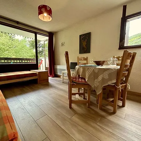 Avec Coin Montagne - 4 Pers, A 100m Des Telecabines, Piscine, Parking, Casier A - Fr-1-330f-94 Apartment